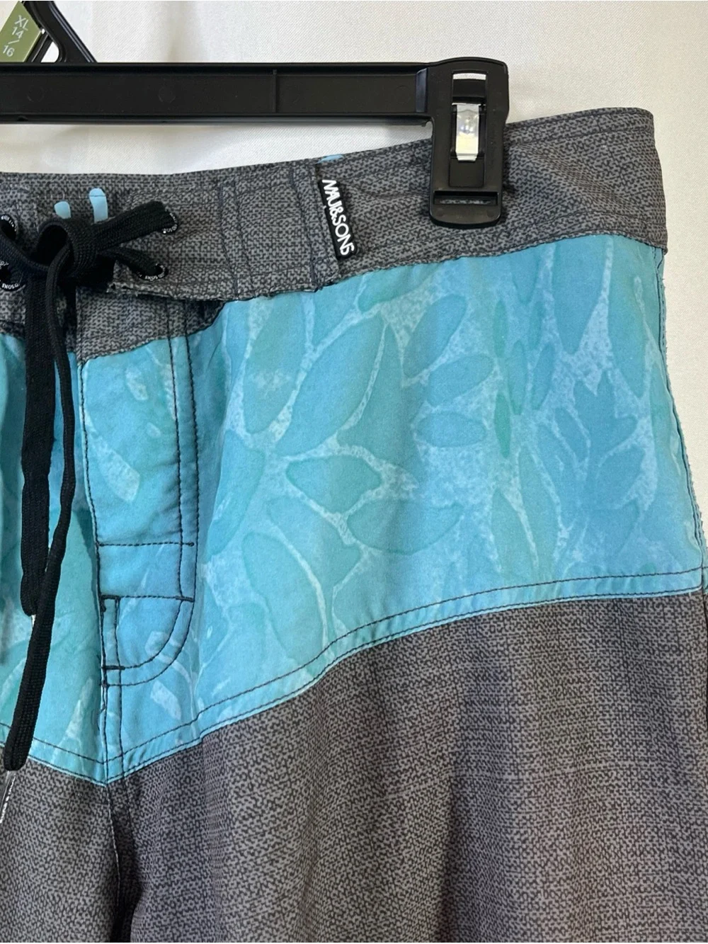 Maui and Sons Colorblock Board Shorts 4 Way Stretch Grey Blue Mens 32